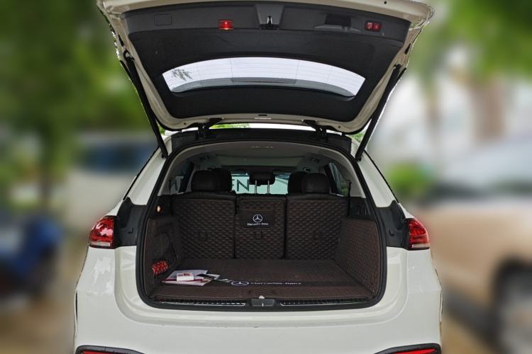 Used Mercedes-Benz GLE 2020 GLE 350 4MATIC Fashion Model Trunk
