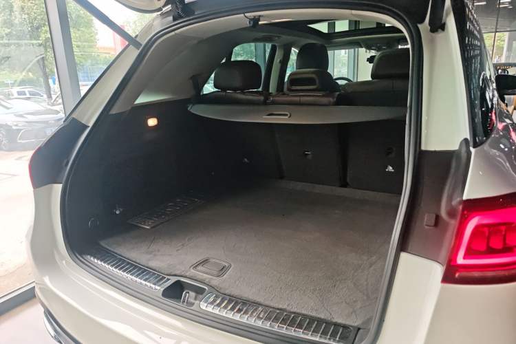 Used Mercedes-Benz GLE 2020 Restyled GLE 350 4MATIC Fashion Edition Special Version Trunk