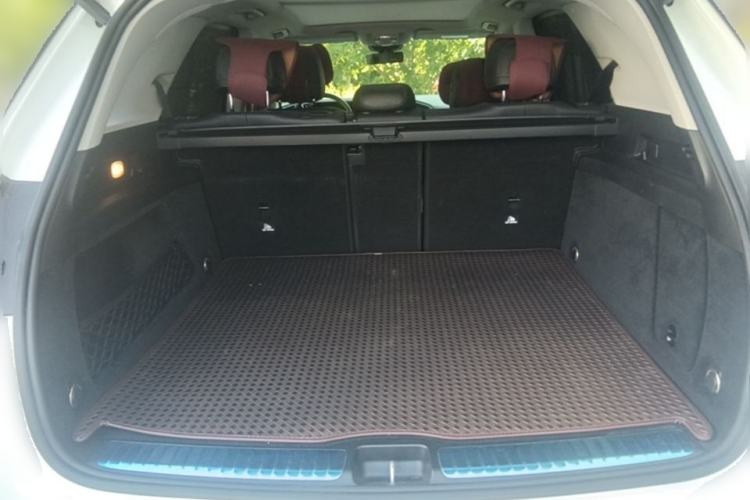 Used Mercedes-Benz GLE  Trunk