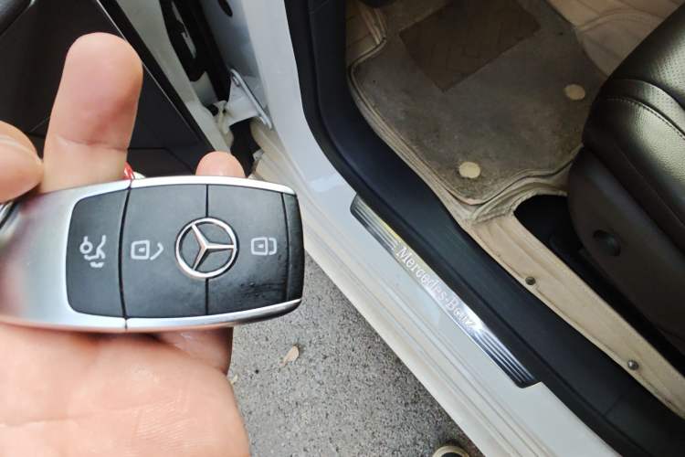 Used Mercedes-Benz GLE 2020 GLE 350 4MATIC Fashion Model Vehicle Key