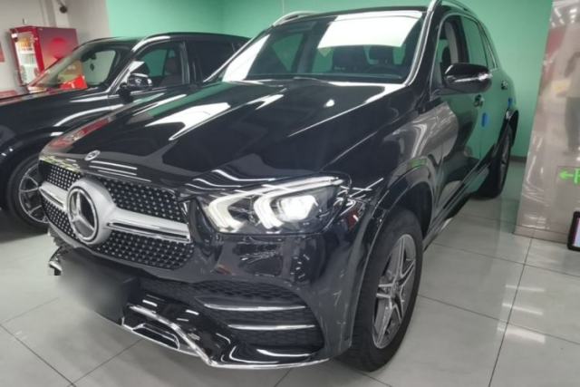 Ojetý Mercedes-Benz GLE 2021 GLE 350 4MATIC Luxury Model