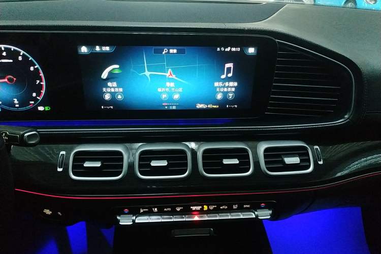 Used Mercedes-Benz GLE 2021 GLE 350 4MATIC Stylish Model Audio And AC Panel