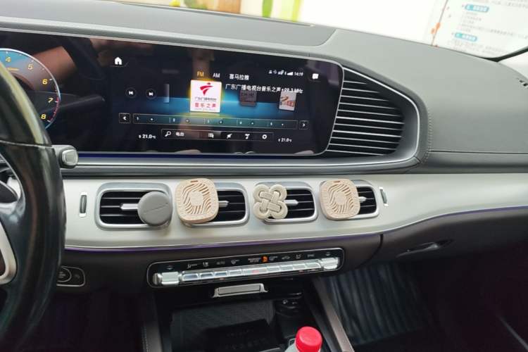 Used Mercedes-Benz GLE 2021 GLE 450 4MATIC Stylish Model Audio And AC Panel