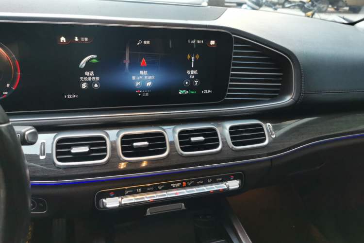 Used Mercedes-Benz GLE 2021 GLE 350 4MATIC Stylish Model Audio And AC Panel