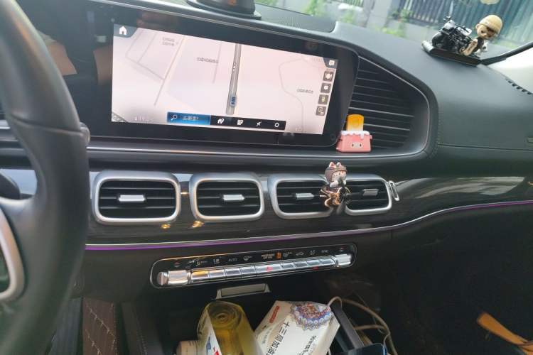 Used Mercedes-Benz GLE 2021 GLE 350 4MATIC Dynamic Edition Audio And AC Panel