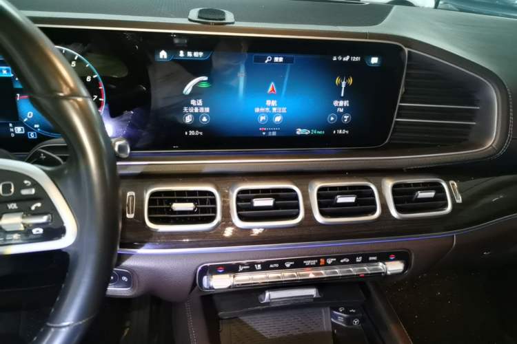 Used Mercedes-Benz GLE 2021 GLE 350 4MATIC Stylish Model Audio And AC Panel