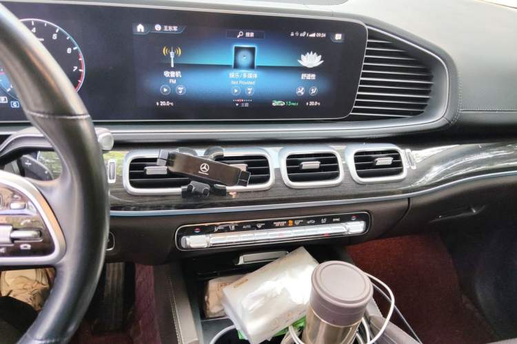 Used Mercedes-Benz GLE 2021 GLE 350 4MATIC Stylish Model Audio And AC Panel