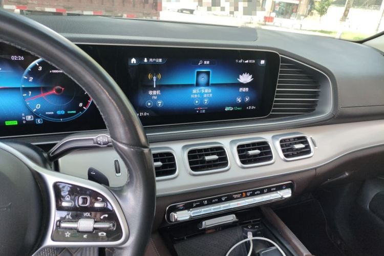 Used Mercedes-Benz GLE 2021 GLE 450 4MATIC Stylish Model Audio And AC Panel