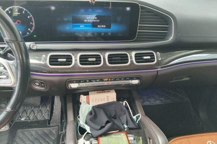 Used Mercedes-Benz GLE 2021 GLE 350 4MATIC Stylish Model Audio And AC Panel