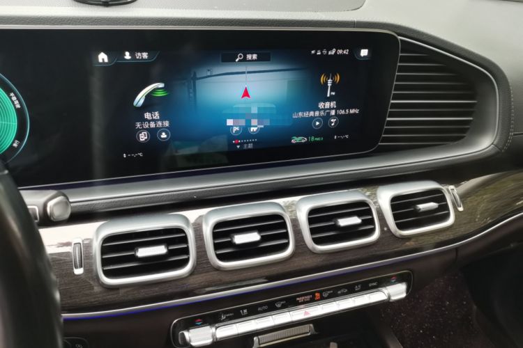 Used Mercedes-Benz GLE 2021 GLE 350 4MATIC Dynamic Edition Audio And AC Panel