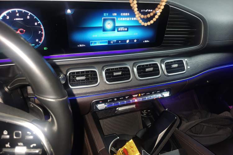 Used Mercedes-Benz GLE 2021 GLE 450 4MATIC Luxury Model Audio And AC Panel