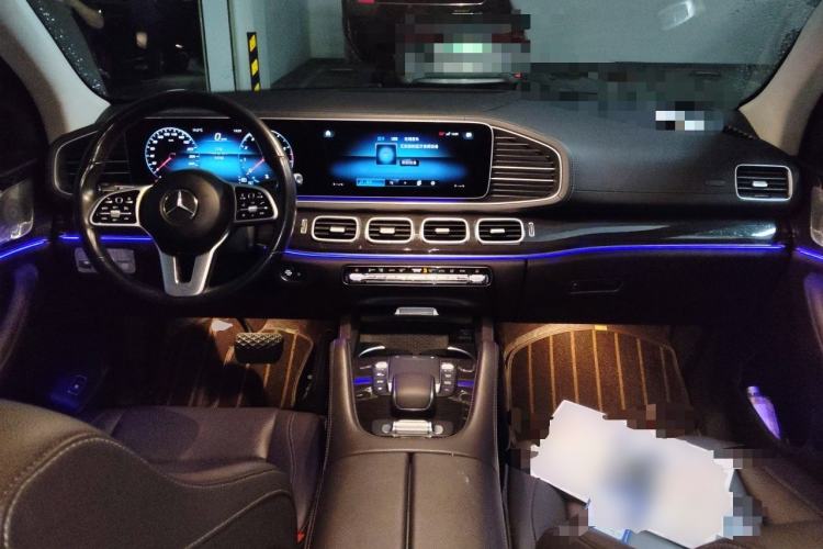 Used Mercedes-Benz GLE 2021 GLE 350 4MATIC Stylish Model Center Console