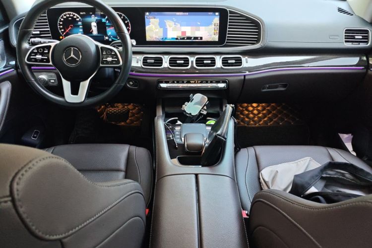 Used Mercedes-Benz GLE 2021 GLE 350 4MATIC Dynamic Edition Center Console
