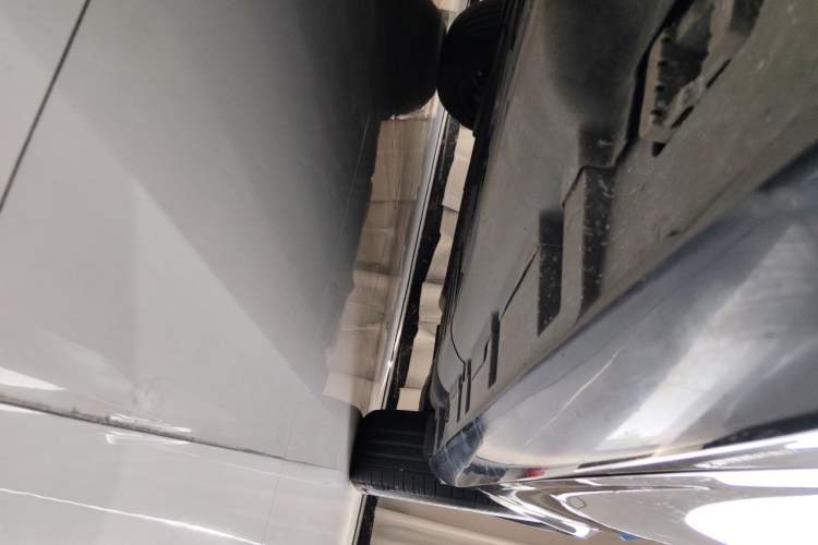 Used Mercedes-Benz GLE 2021 GLE 350 4MATIC Luxury Model Chassis Front Left
