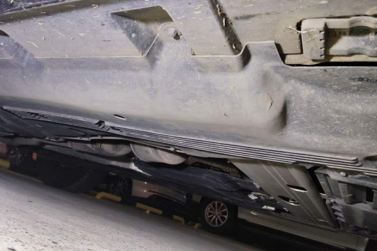 Used Mercedes-Benz GLE 2021 GLE 350 4MATIC Luxury Model Chassis Front Right