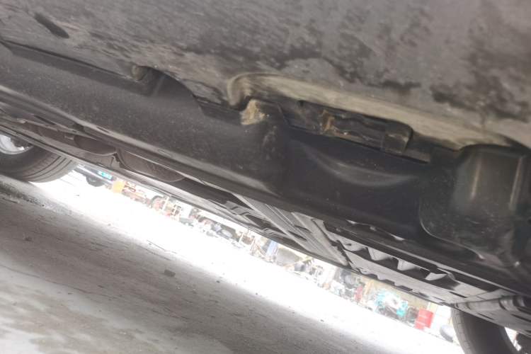 Used Mercedes-Benz GLE  Chassis Front Right