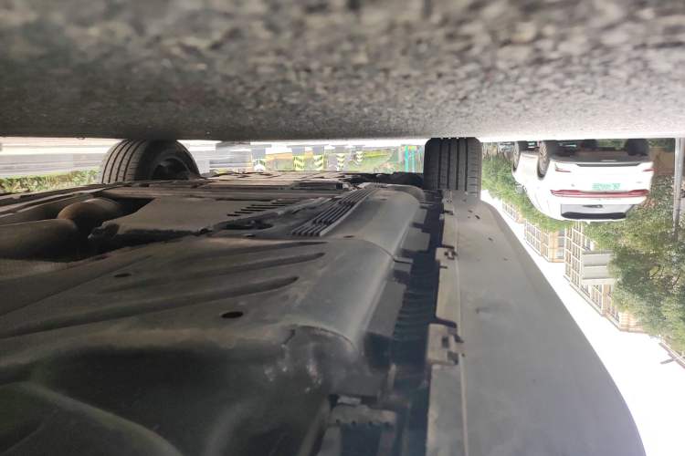 Used Mercedes-Benz GLE 2021 GLE 350 4MATIC Dynamic Edition Chassis Rear Left