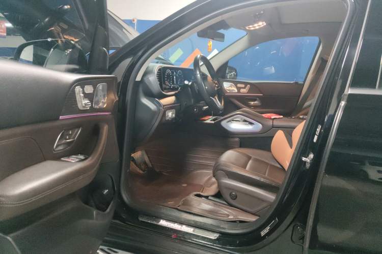 Used Mercedes-Benz GLE 2021 GLE 450 4MATIC Luxury Model Driver Seat