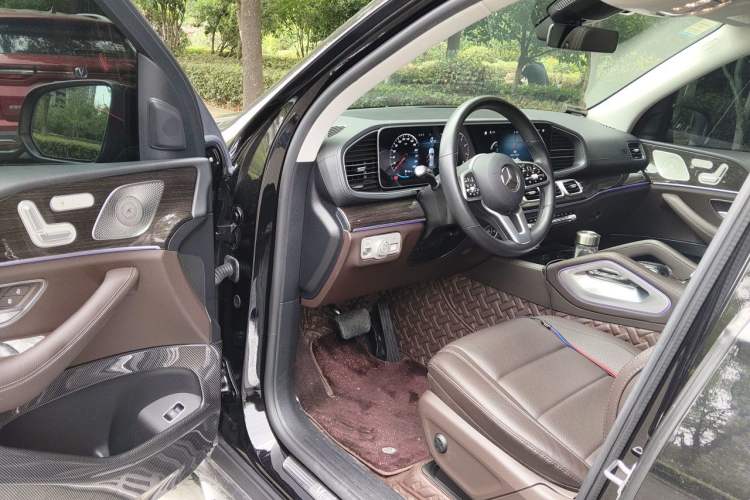Used Mercedes-Benz GLE 2021 GLE 350 4MATIC Stylish Model Driver Seat
