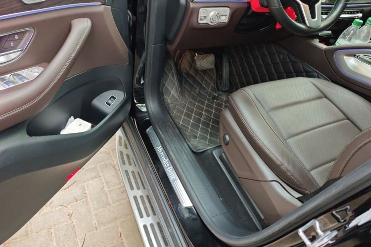 Used Mercedes-Benz GLE 2021 GLE 350 4MATIC Stylish Model Driver Seat