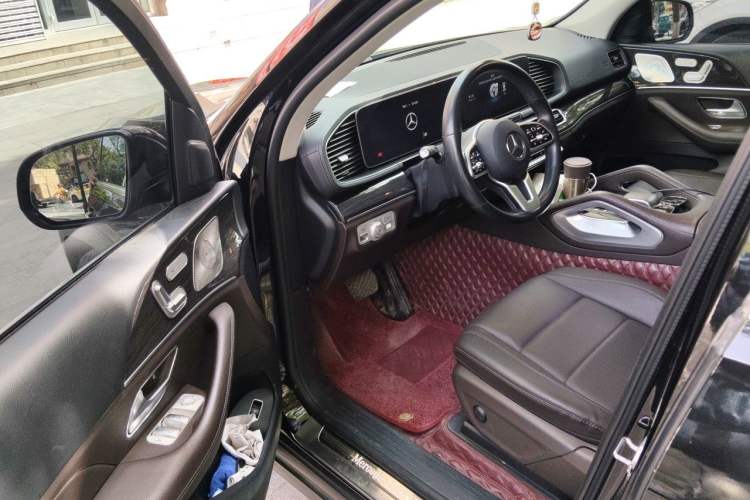 Used Mercedes-Benz GLE 2021 GLE 350 4MATIC Stylish Model Driver Seat