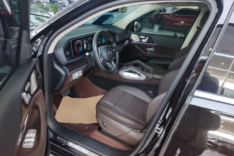 Used Mercedes-Benz GLE 2021 GLE 350 4MATIC Stylish Model Driver Seat
