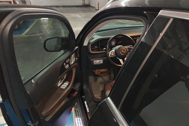 Used Mercedes-Benz GLE 2021 GLE 350 4MATIC Stylish Model Driver Seat