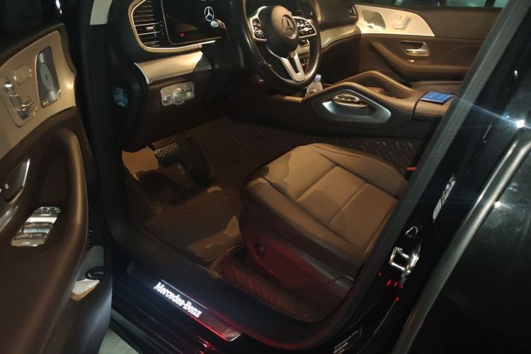 Used Mercedes-Benz GLE 2021 GLE 450 4MATIC Stylish Model Driver Seat