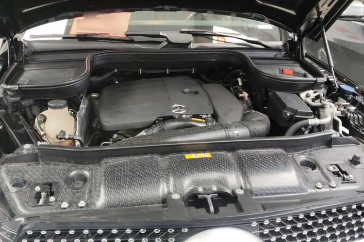 Used Mercedes-Benz GLE 2021 GLE 350 4MATIC Dynamic Edition Engine Bay