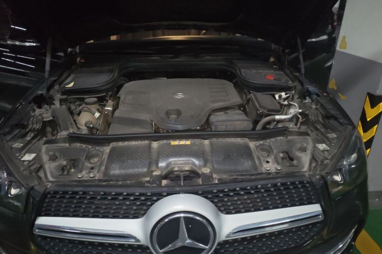 Used Mercedes-Benz GLE 2021 GLE 450 4MATIC AMG Line Engine Bay