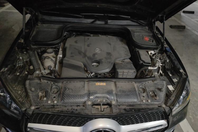 Used Mercedes-Benz GLE 2021 GLE 450 4MATIC Stylish Model Engine Bay