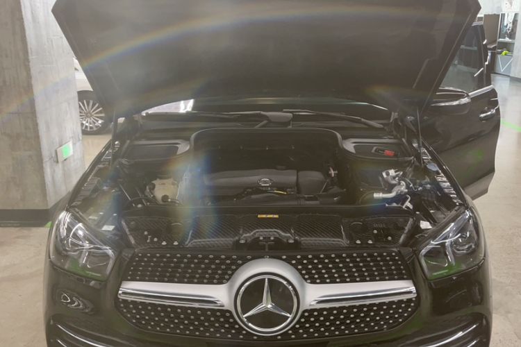Used Mercedes-Benz GLE 2021 GLE 350 4MATIC Dynamic Edition Engine Bay