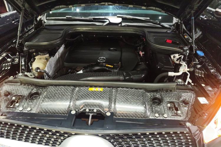 Used Mercedes-Benz GLE 2021 GLE 350 4MATIC Stylish Model Engine Bay