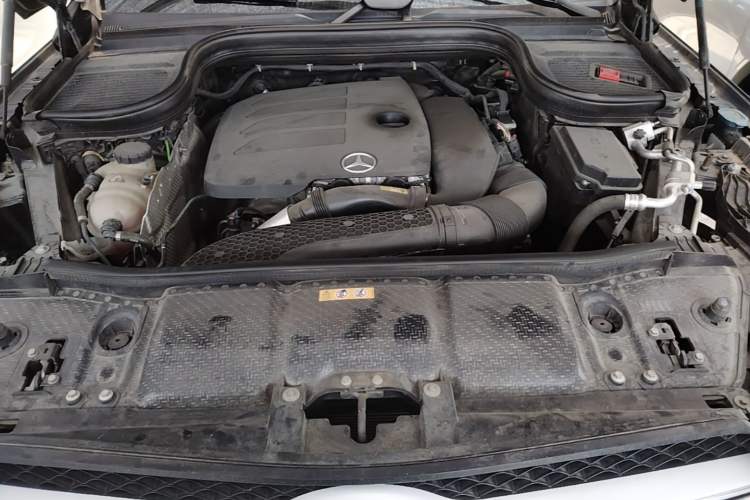 Used Mercedes-Benz GLE 2021 GLE 350 4MATIC Dynamic Edition Engine Bay