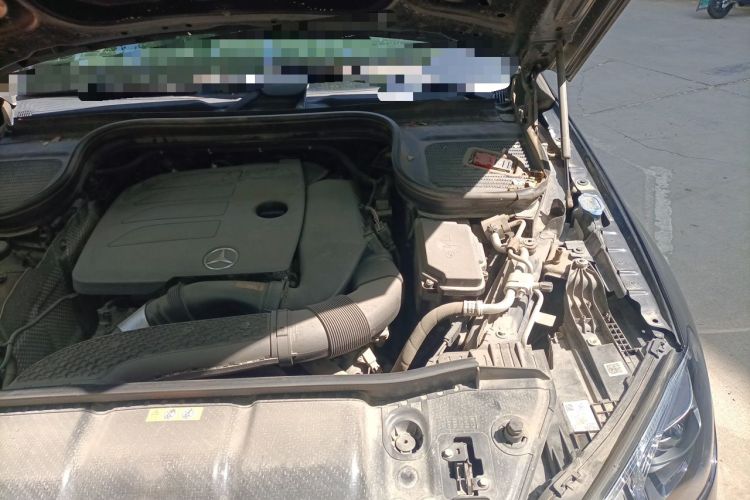Used Mercedes-Benz GLE 2021 GLE 350 4MATIC Stylish Model Engine Bay Left