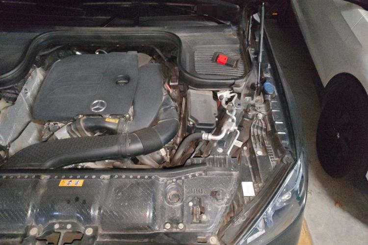 Used Mercedes-Benz GLE 2021 GLE 350 4MATIC Stylish Model Engine Bay Left
