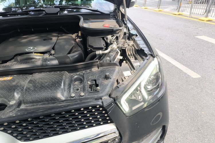 Used Mercedes-Benz GLE 2021 GLE 350 4MATIC Stylish Model Engine Bay Left