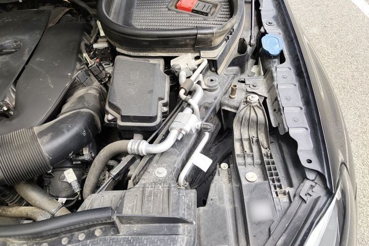Used Mercedes-Benz GLE 2021 GLE 350 4MATIC Stylish Model Engine Bay Left