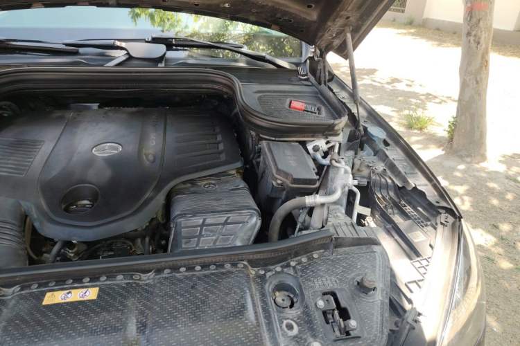 Used Mercedes-Benz GLE 2021 GLE 450 4MATIC AMG Line Engine Bay Left