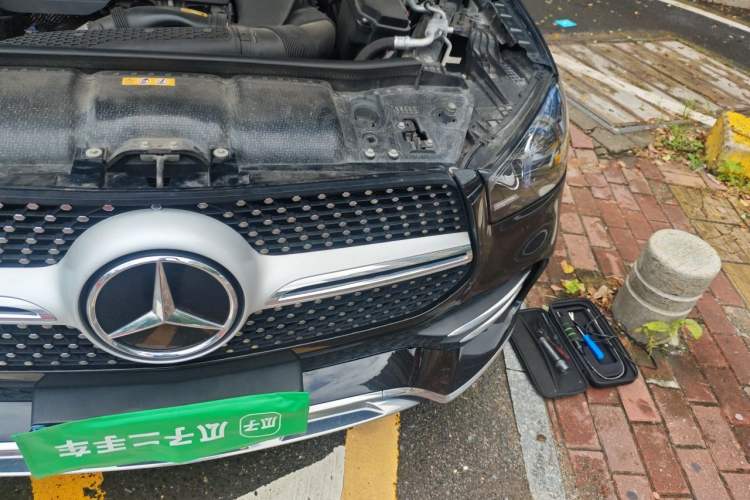 Used Mercedes-Benz GLE 2021 GLE 350 4MATIC Stylish Model Engine Bay Left
