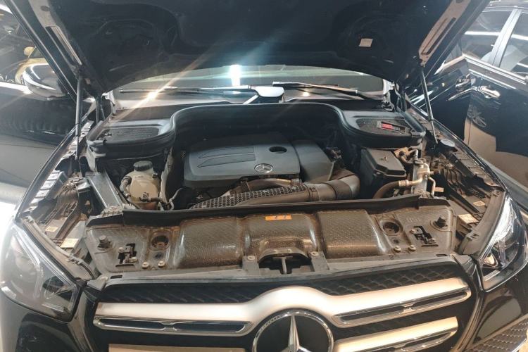 Used Mercedes-Benz GLE 2021 GLE 350 4MATIC Dynamic Edition Engine Bay