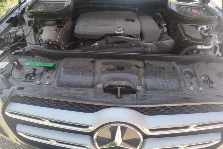 Used Mercedes-Benz GLE 2021 GLE 350 4MATIC Dynamic Edition Engine Bay