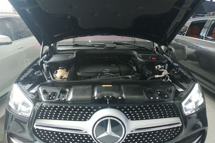 Used Mercedes-Benz GLE 2021 GLE 350 4MATIC Stylish Model Engine Bay