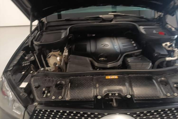 Used Mercedes-Benz GLE 2021 GLE 450 4MATIC Stylish Model Engine Bay Right