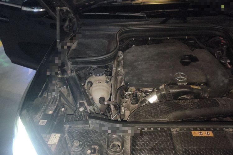 Used Mercedes-Benz GLE 2021 GLE 350 4MATIC Dynamic Edition Engine Bay Right