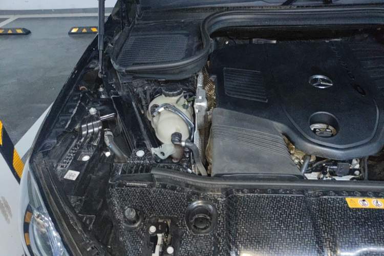 Used Mercedes-Benz GLE 2021 GLE 450 4MATIC Luxury Model Engine Bay Right