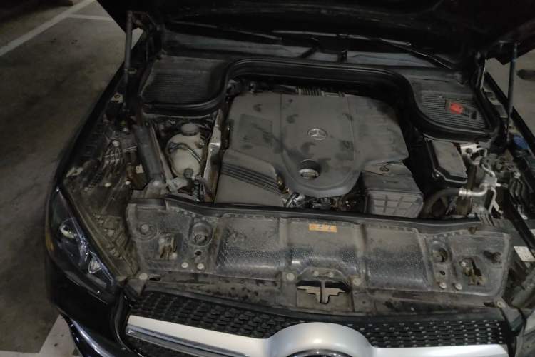 Used Mercedes-Benz GLE 2021 GLE 450 4MATIC Stylish Model Engine Bay Right