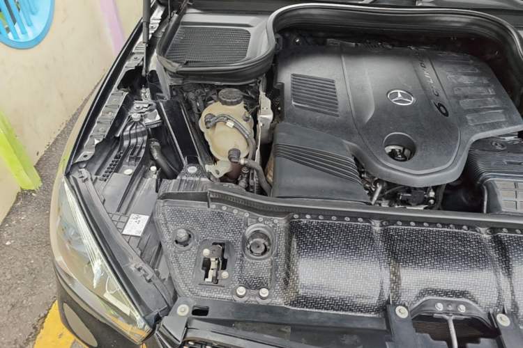 Used Mercedes-Benz GLE 2021 GLE 450 4MATIC Stylish Model Engine Bay Right
