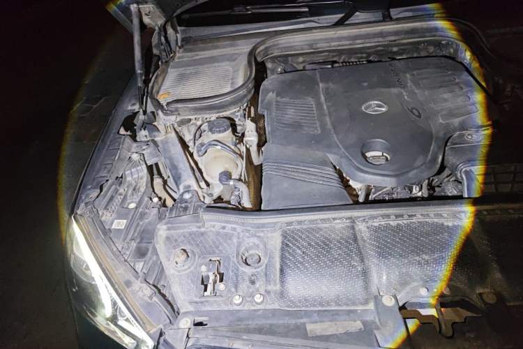 Used Mercedes-Benz GLE 2021 GLE 450 4MATIC Stylish Model Engine Bay Right