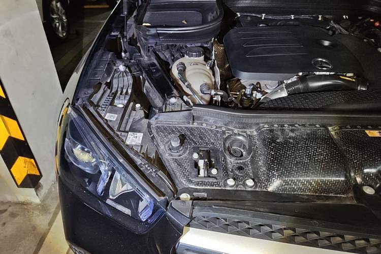Used Mercedes-Benz GLE 2021 GLE 350 4MATIC Dynamic Edition Engine Bay Right